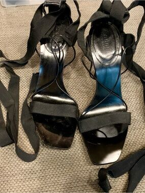 Vintage Gucci Black Paten Leather and Ballet Ribbon, Ankle Strap Heel